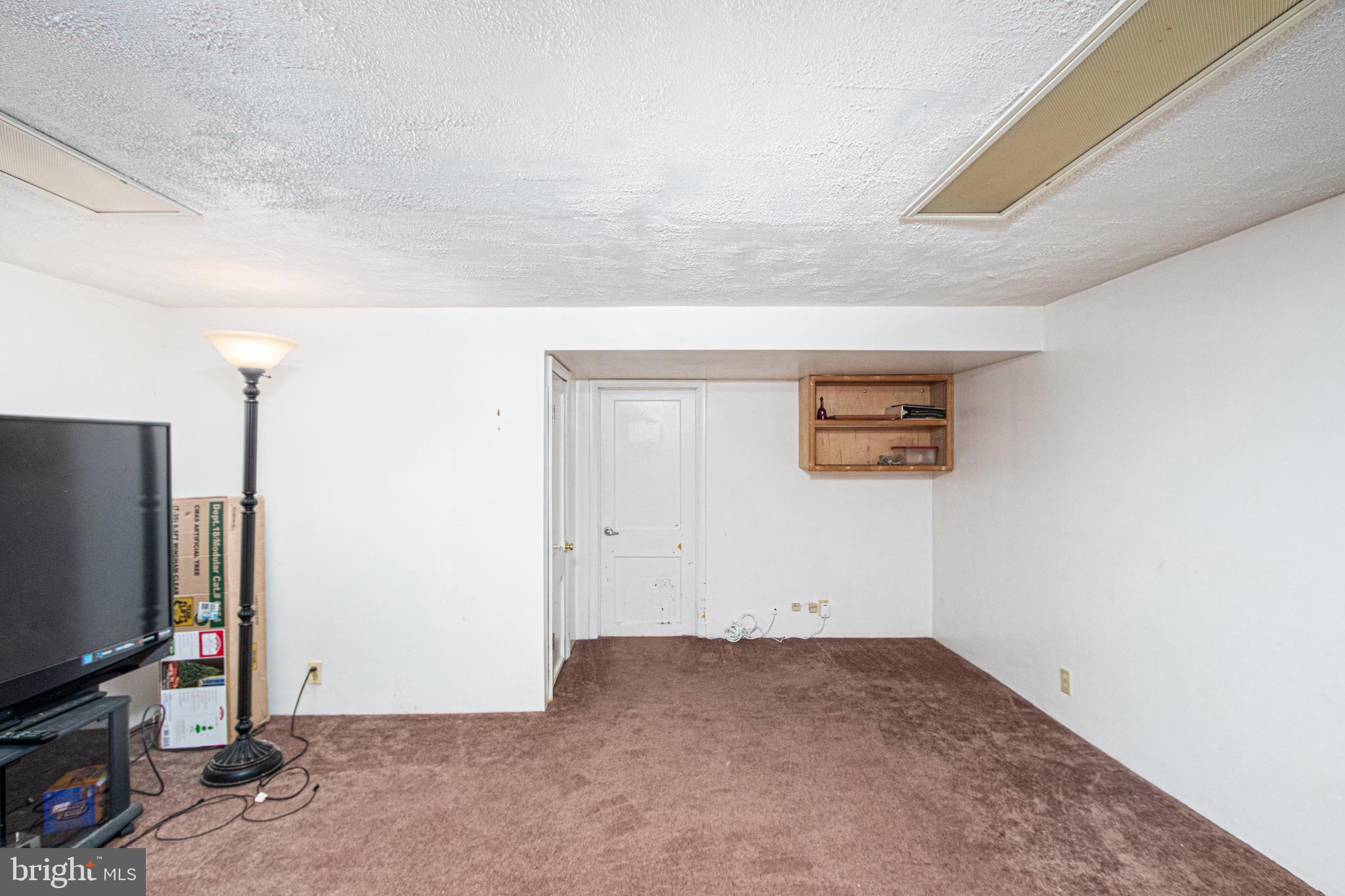 1530 Gleneagle Road Baltimore, MD 21239 - Photo 22 of 56