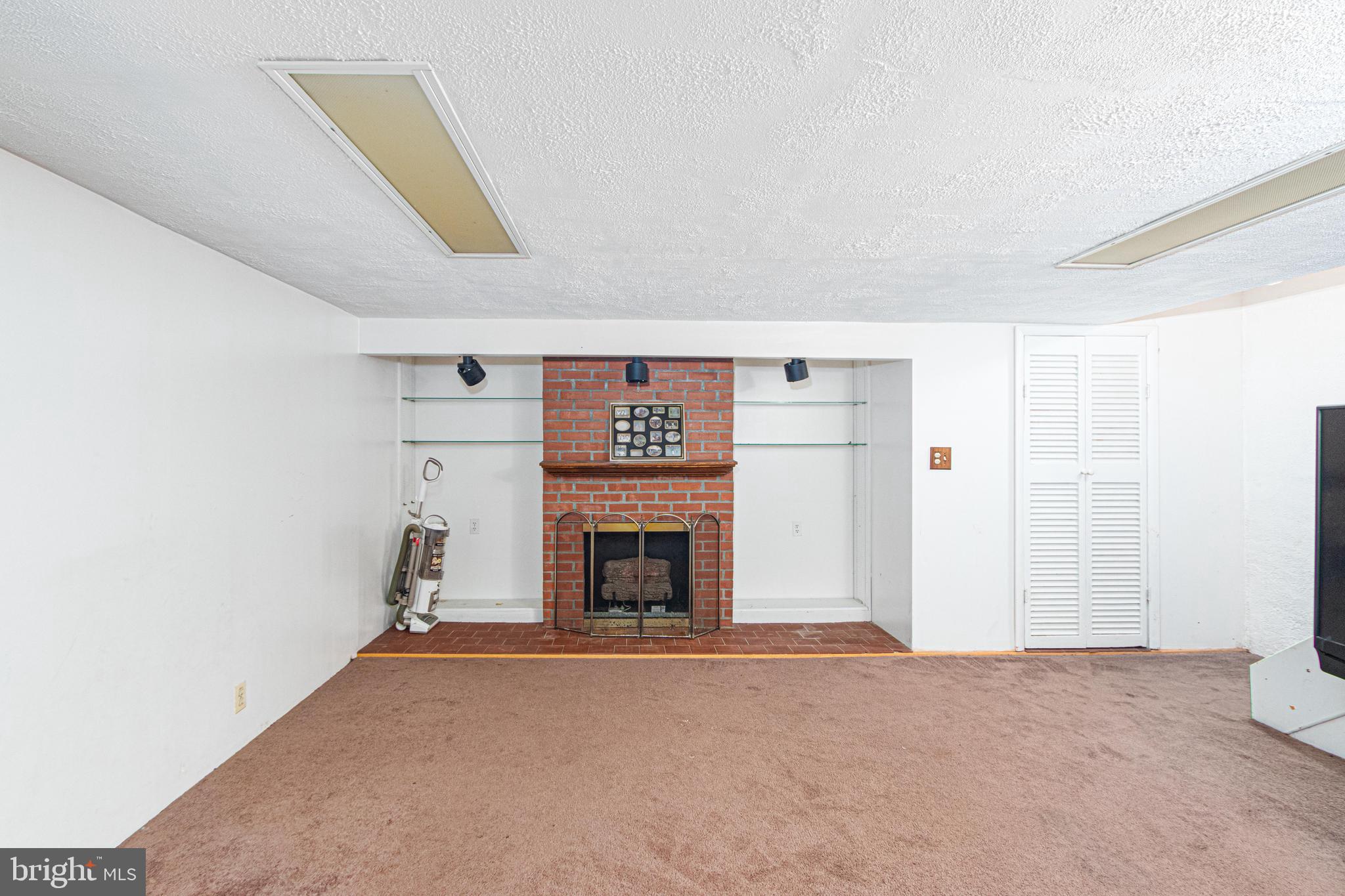 1530 Gleneagle Road Baltimore, MD 21239 - Photo 25 of 56