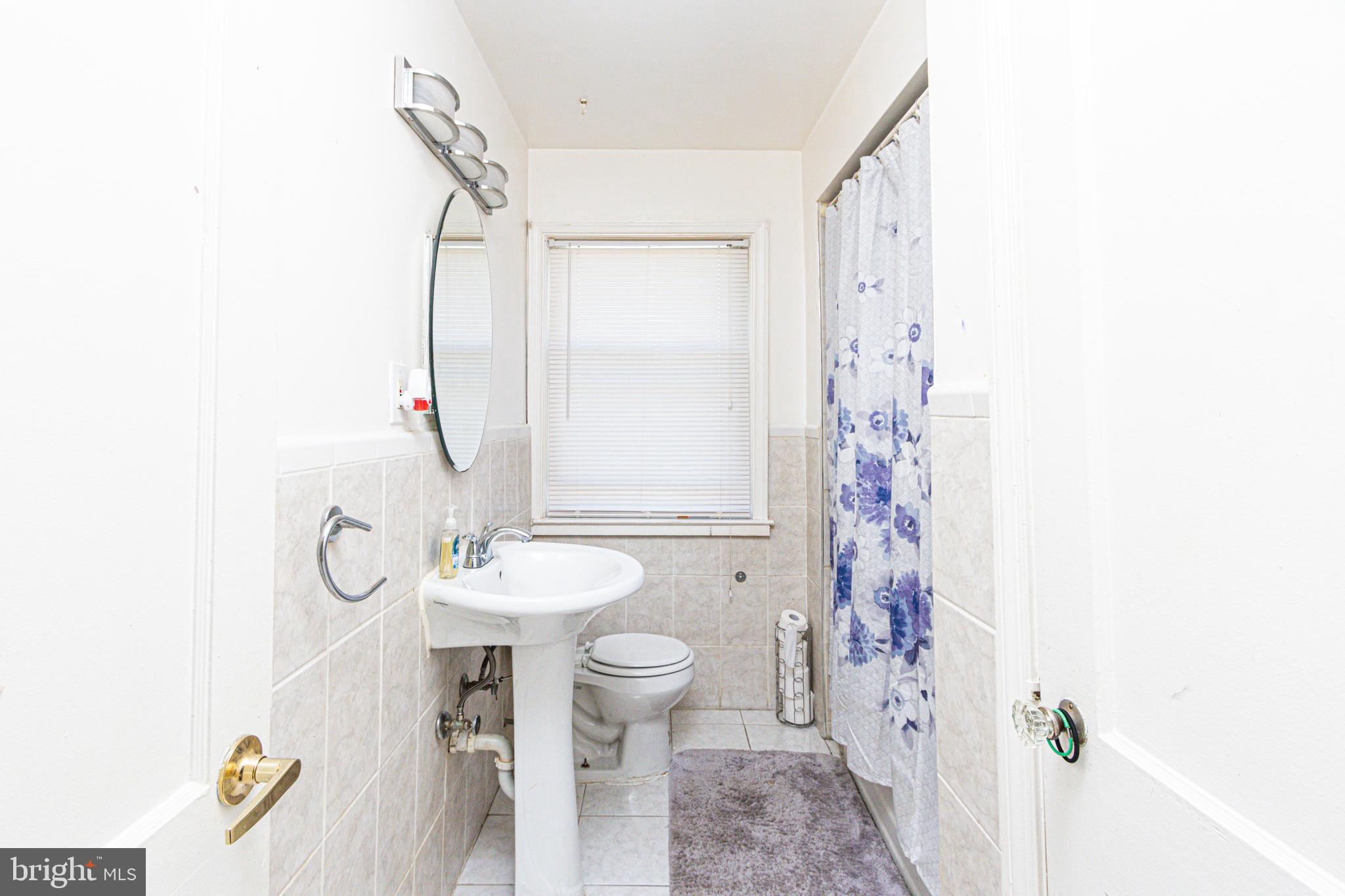 1530 Gleneagle Road Baltimore, MD 21239 - Photo 38 of 56