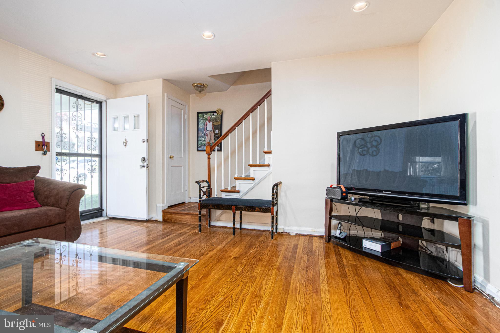 1530 Gleneagle Road Baltimore, MD 21239 - Photo 10 of 56