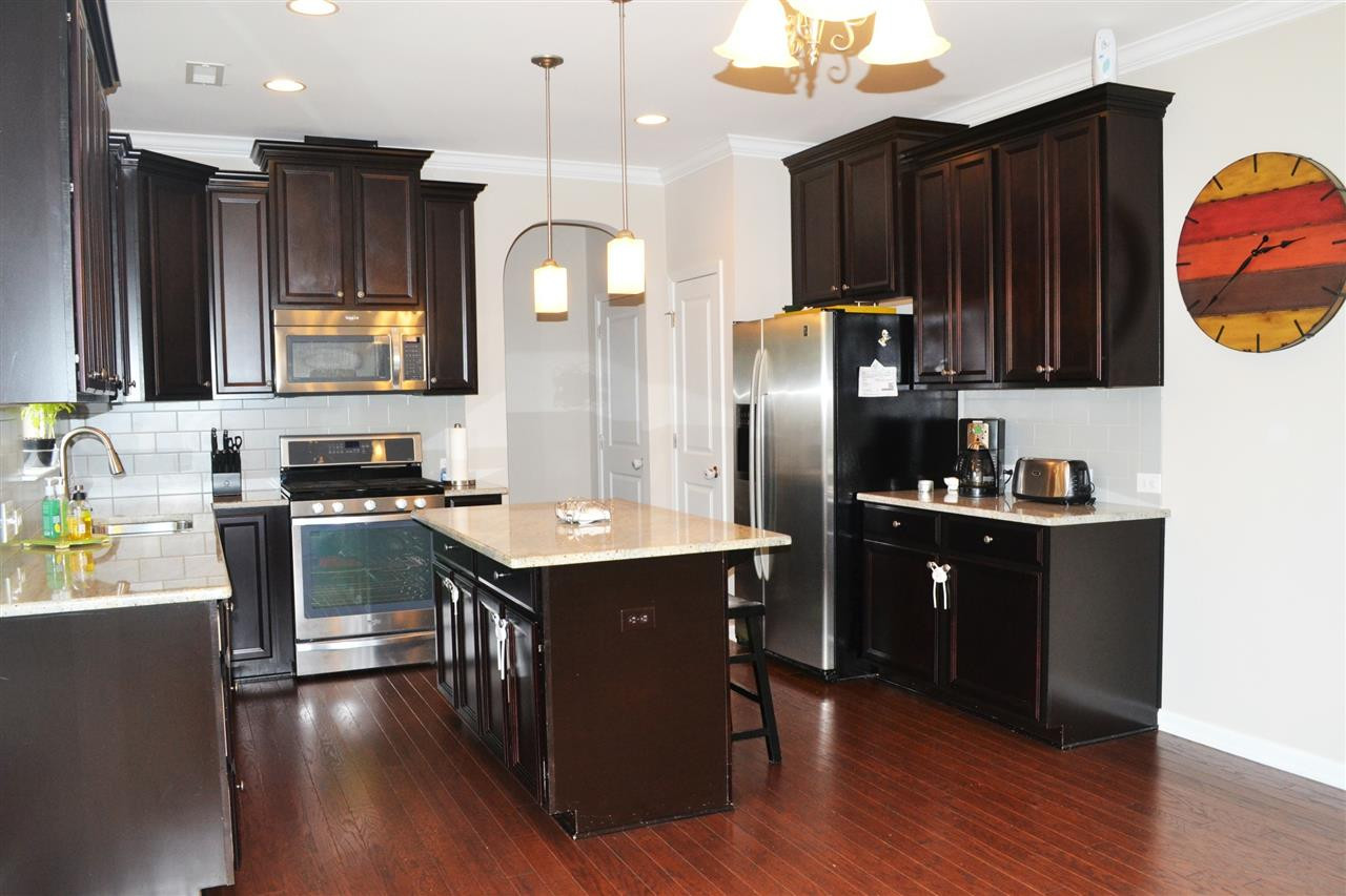2417 Pilsley Road Apex, NC 27539 - Photo 8 of 25 Kitchen with Breakfast Room