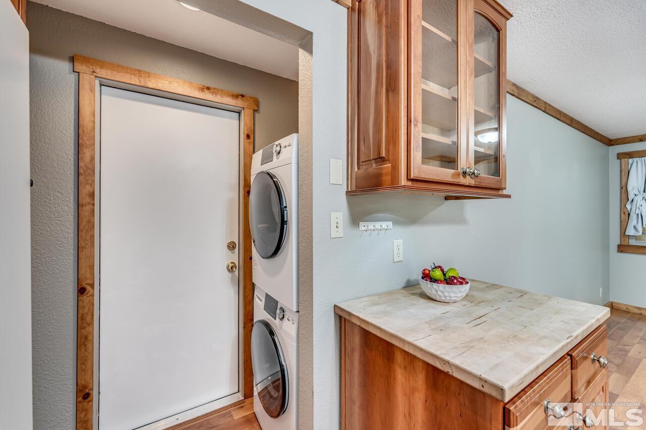 4310 Houston Drive Reno, NV 89502 - Photo 8 of 27 Photo 8