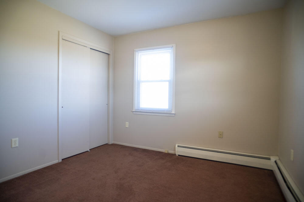 143 Moffitt Road Plattsburgh, NY 12901 - Photo 10 of 21 Gallery Image 10