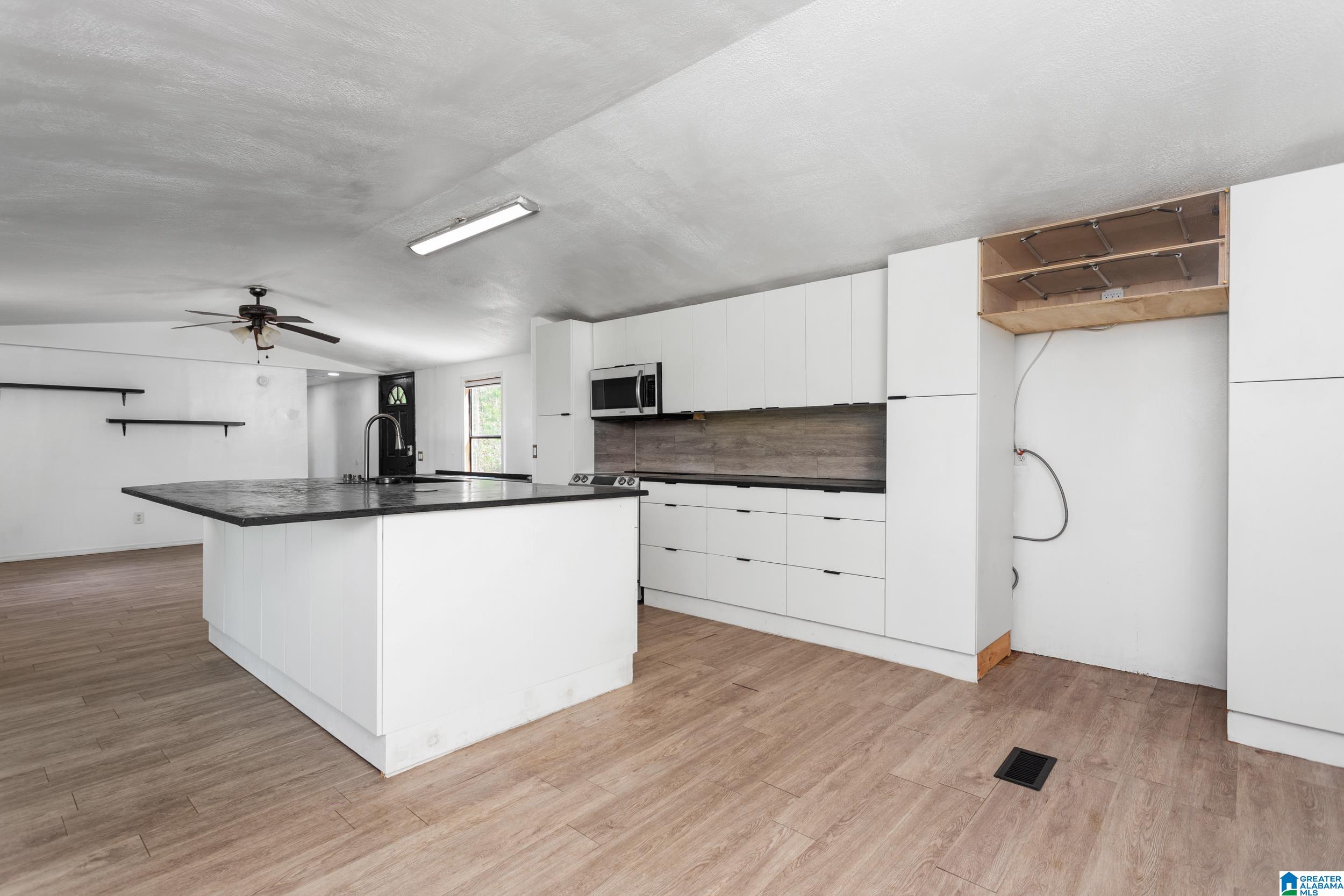 143 Dark Hollow Road Ohatchee, AL 36271 - Photo 14 of 39 Gallery Image 14
