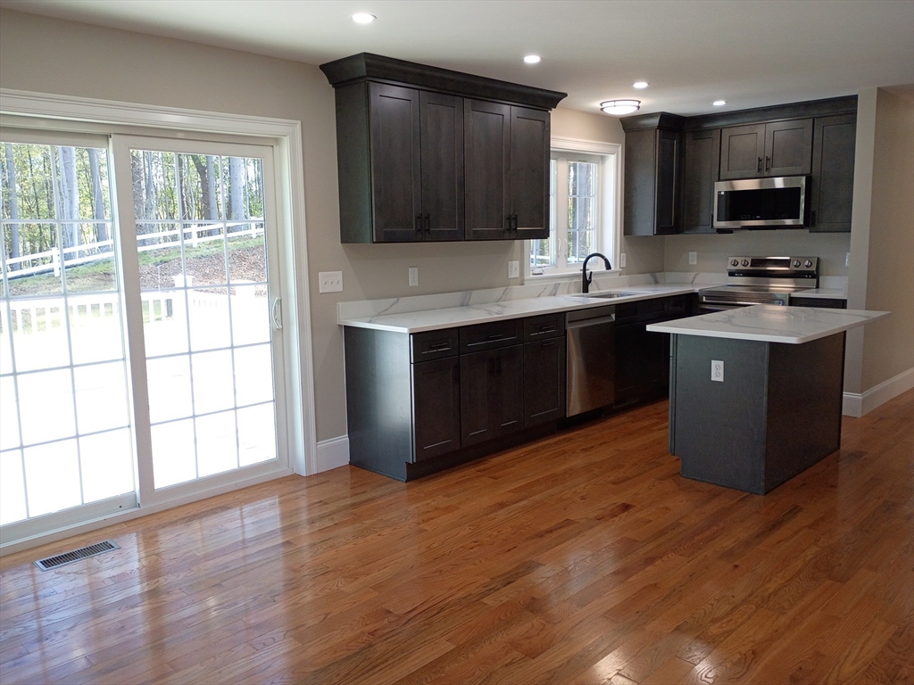 Lot 2 Irish Lane Rutland, MA 01543 - Photo 23 of 26