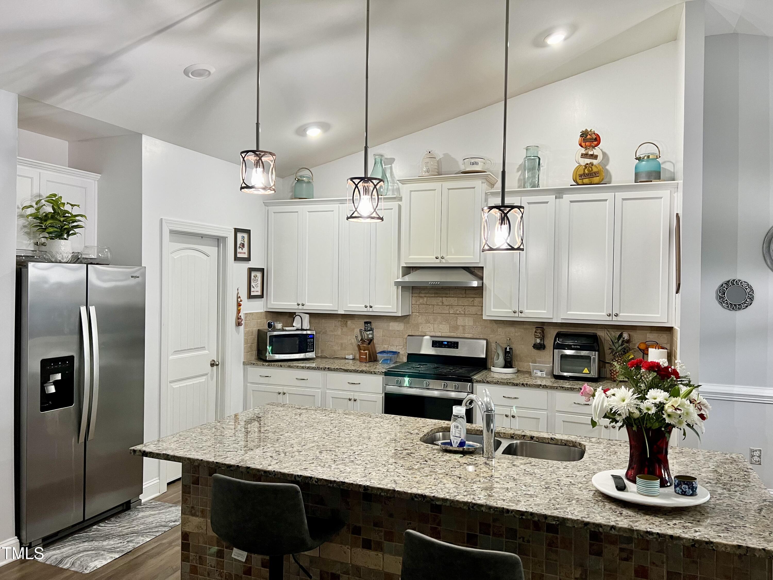 5313 Rovan Way Raleigh, NC 27604 - Photo 5 of 21 Kitchen