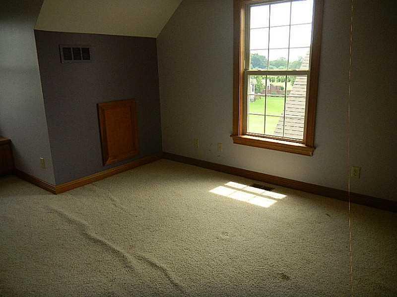 2943 Windy Ridge Drive Springfield, OH 45502 - Photo 7 of 12