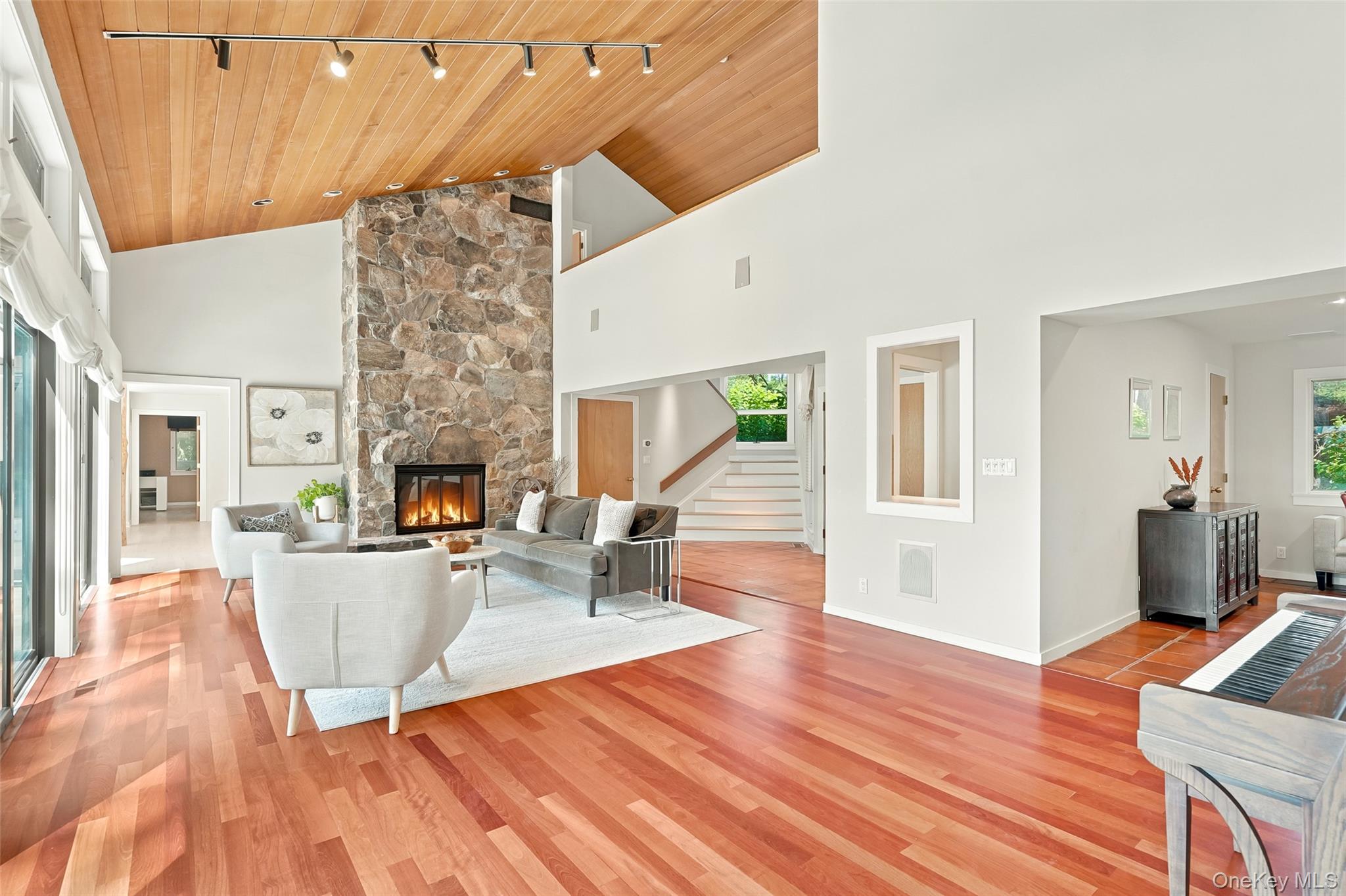 10 Beverly Road Purchase, NY 10577 - Photo 5 of 32