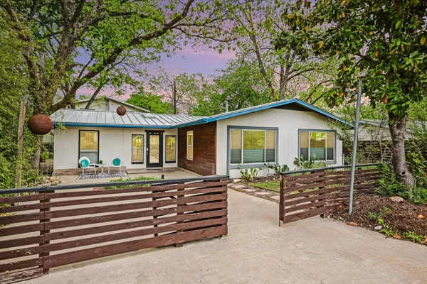 $689,000 | 504 Powell Circle, Austin, TX 78704