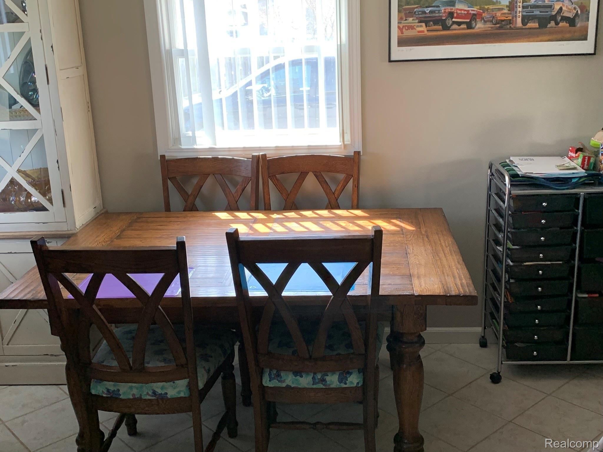 3192 Range Road Port Huron, MI 48060 - Photo 23 of 24 Dining Area