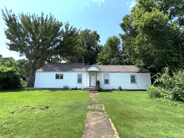 $174,900 | 405 South Hwy J, Stockton, MO 65785