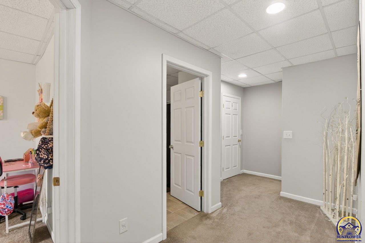 11490 218 Road Holton, KS 66436 - Photo 30 of 60