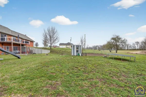 $449,750 | 11490 218 Road, Holton, KS 66436