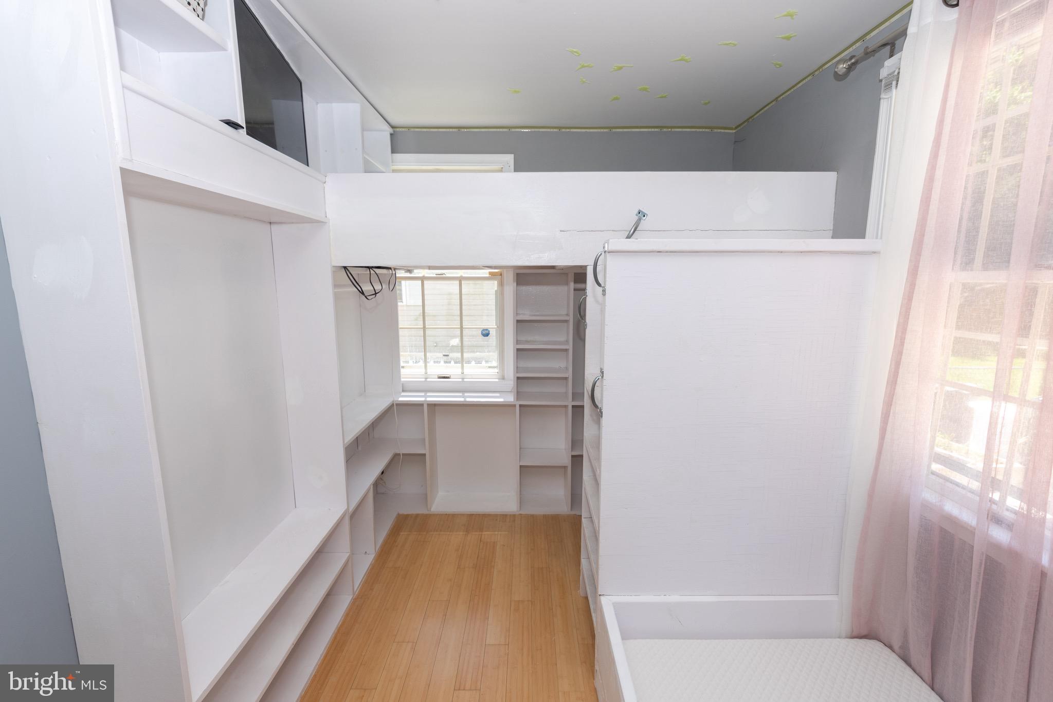 3414 Sollers Point Road Baltimore, MD 21222 - Photo 23 of 44 2nd bedroom