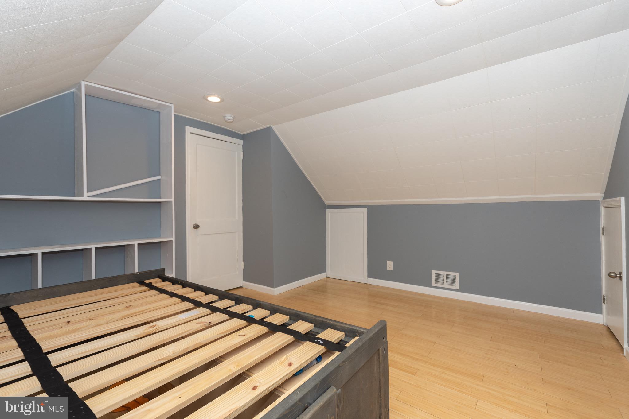 3414 Sollers Point Road Baltimore, MD 21222 - Photo 26 of 44 3rd bedroom