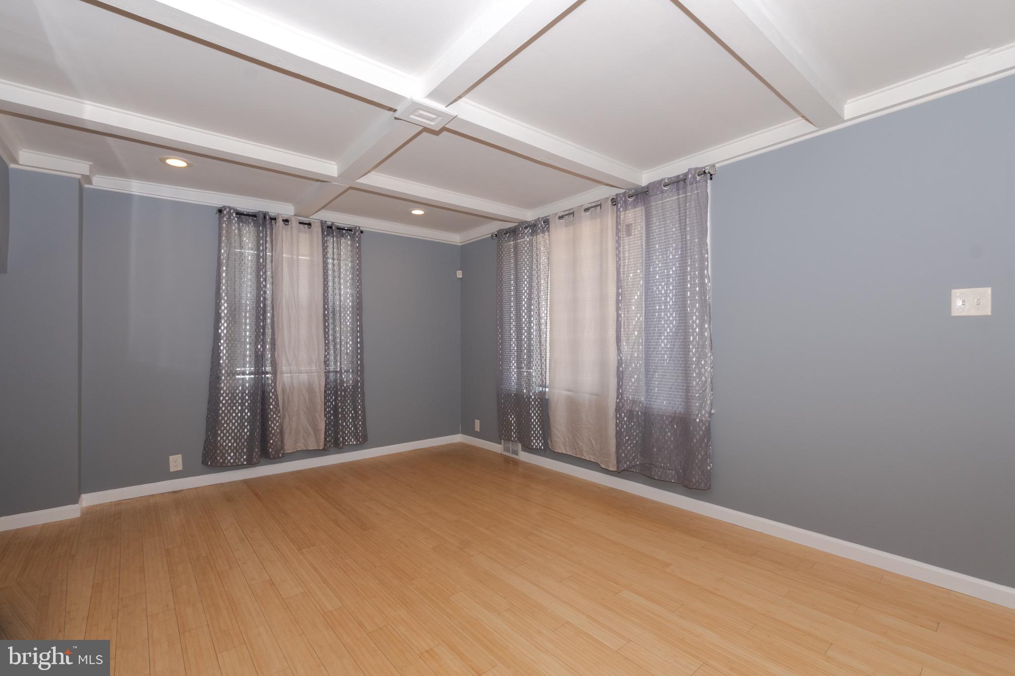 3414 Sollers Point Road Baltimore, MD 21222 - Photo 7 of 44 Living Room