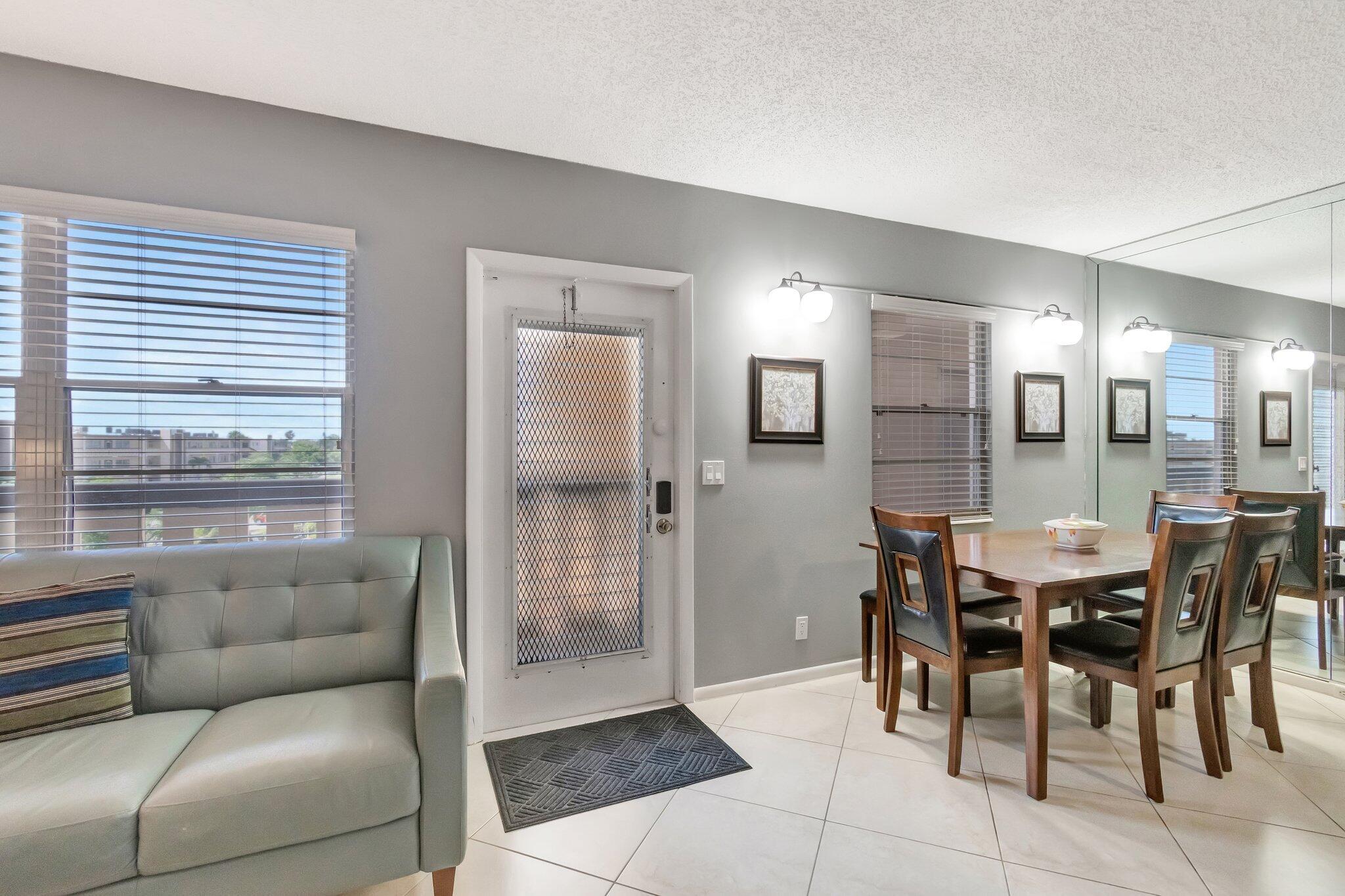 4049 Wolverton C Boca Raton, FL 33434 - Photo 11 of 86 17-web-or-mls-DSC_8988