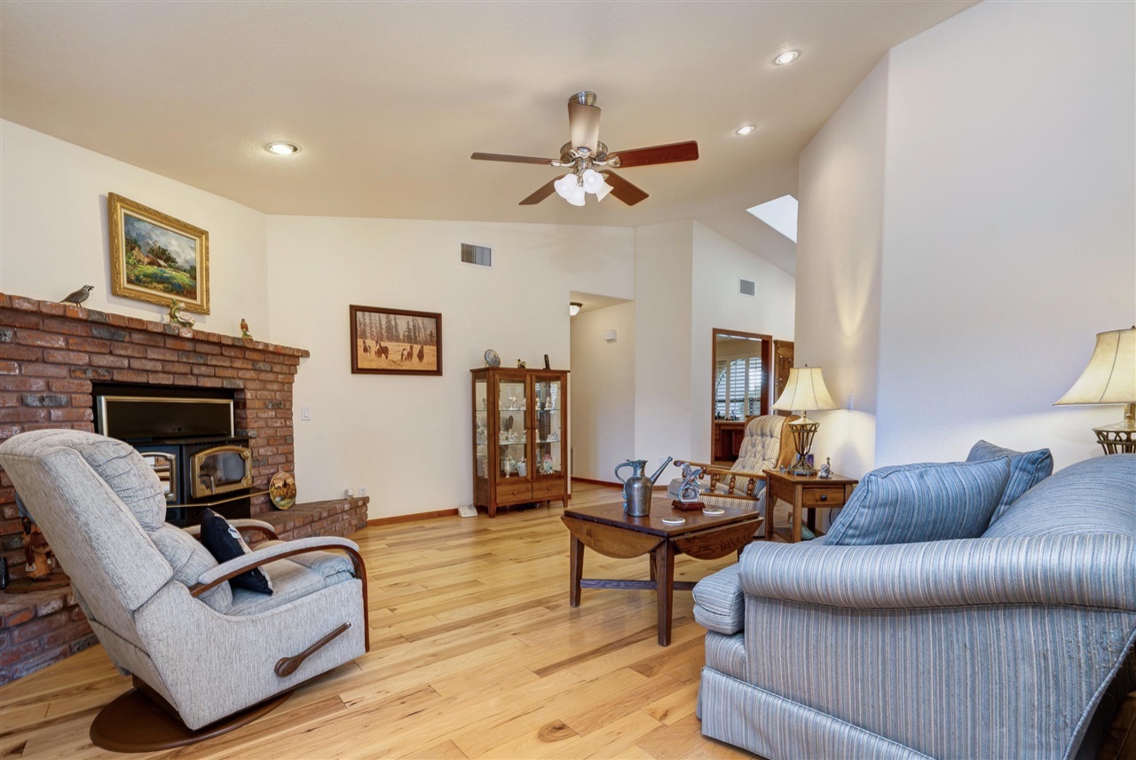 16533 Wikiup Road Ramona, CA 92065 - Photo 11 of 25 Gallery Image 11