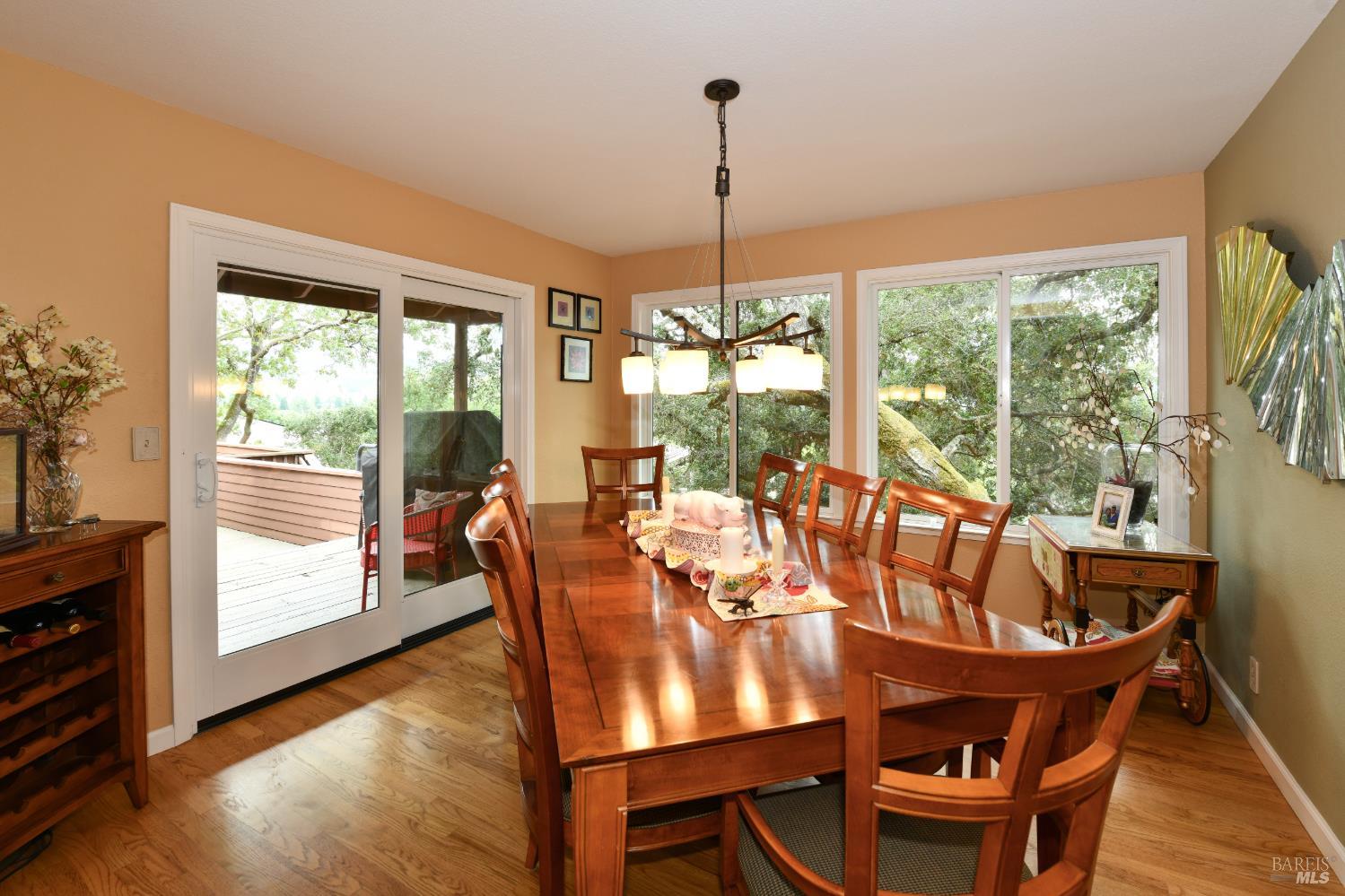 4004 Garnet Place Santa Rosa, CA 95405 - Photo 10 of 52