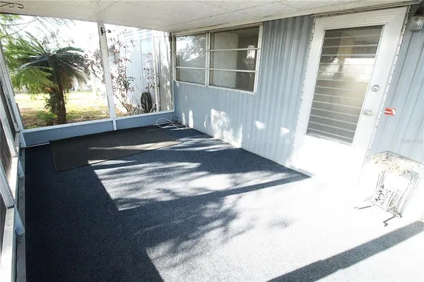 $1,300 | 716 49th Avenue West, Bradenton, FL 34207