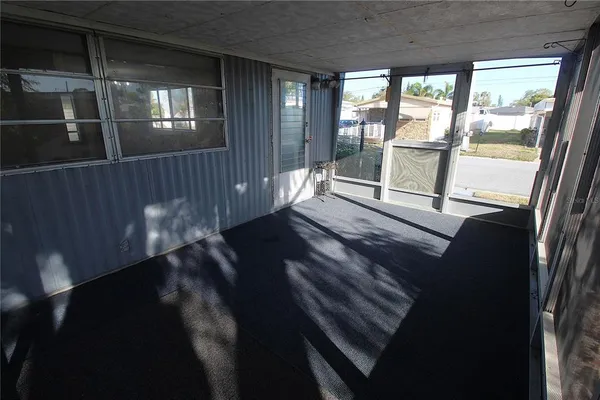 $1,300 | 716 49th Avenue West, Bradenton, FL 34207