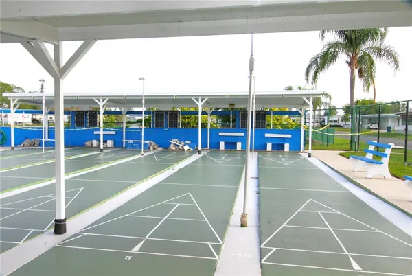 $1,300 | 716 49th Avenue West, Bradenton, FL 34207