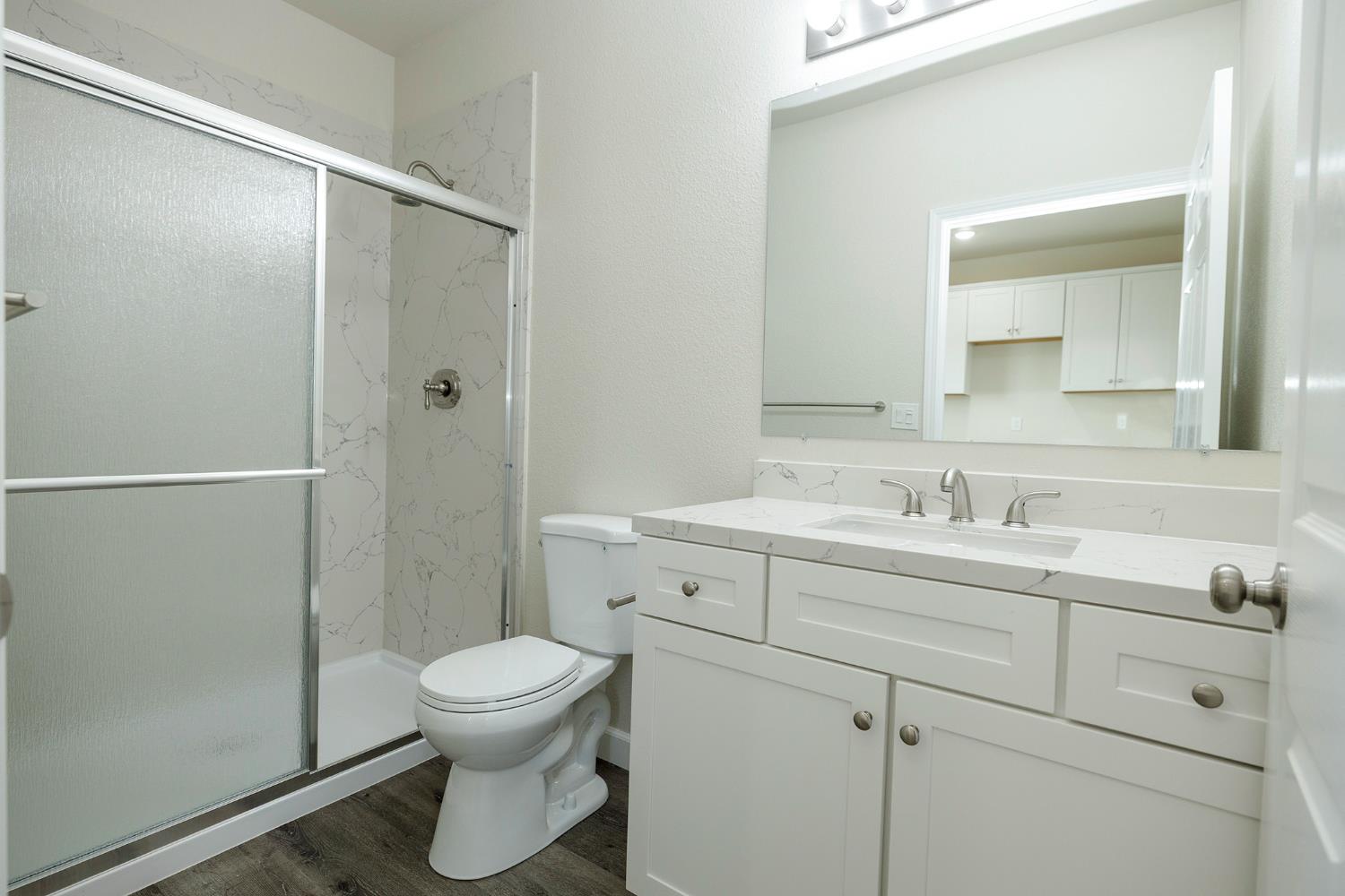 720 North 2nd Street Patterson, CA 95363 - Photo 54 of 84 Main Suite Bath