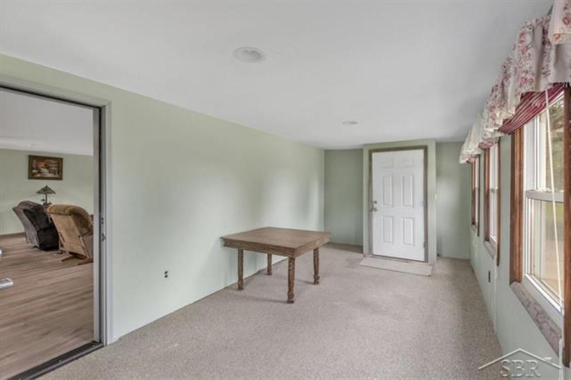 10087 North Meridian Road Merrill, MI 48637 - Photo 5 of 45