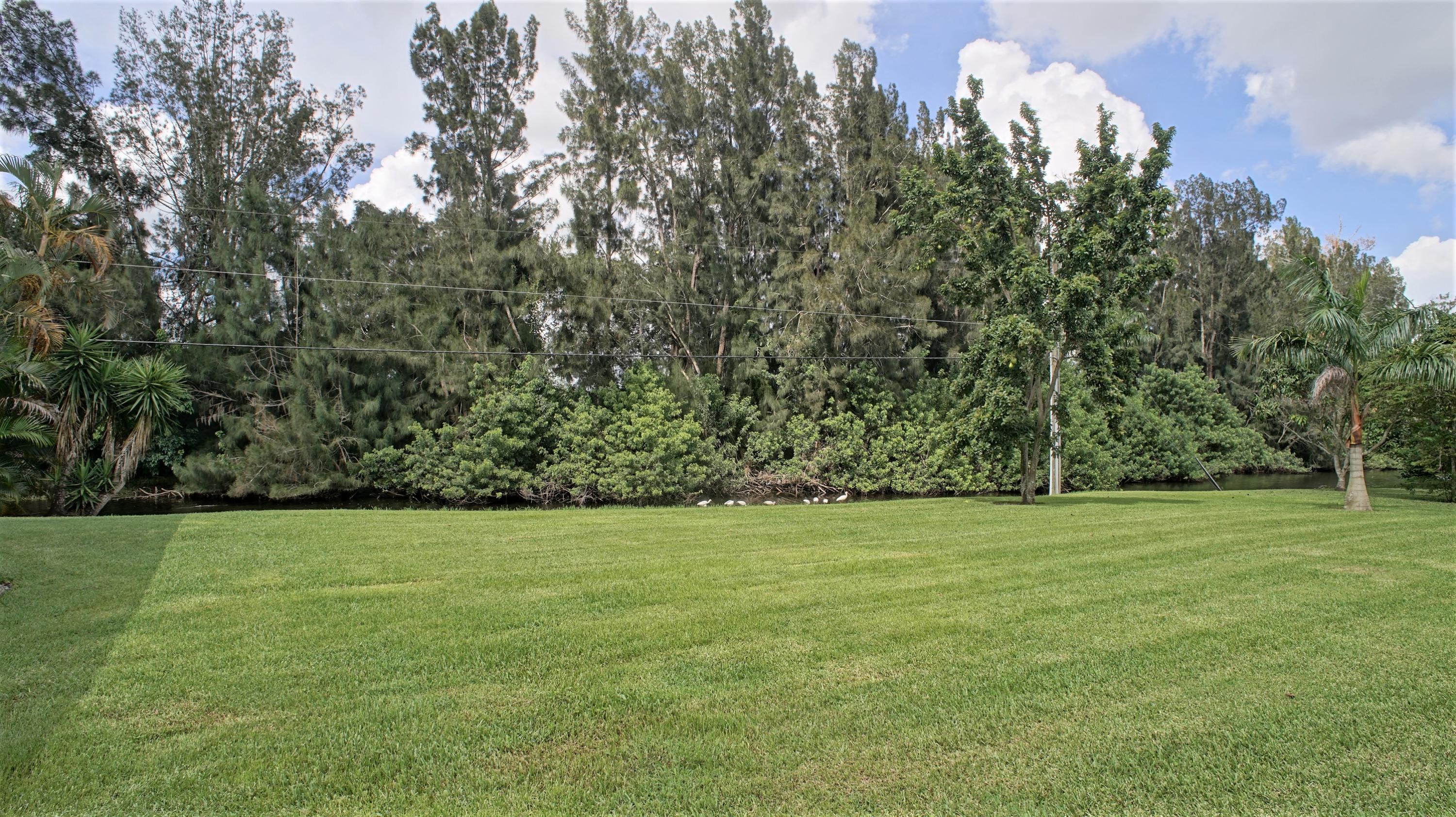10501 Denoeu Road Boynton Beach, FL 33472 - Photo 39 of 43 DSC04242enh