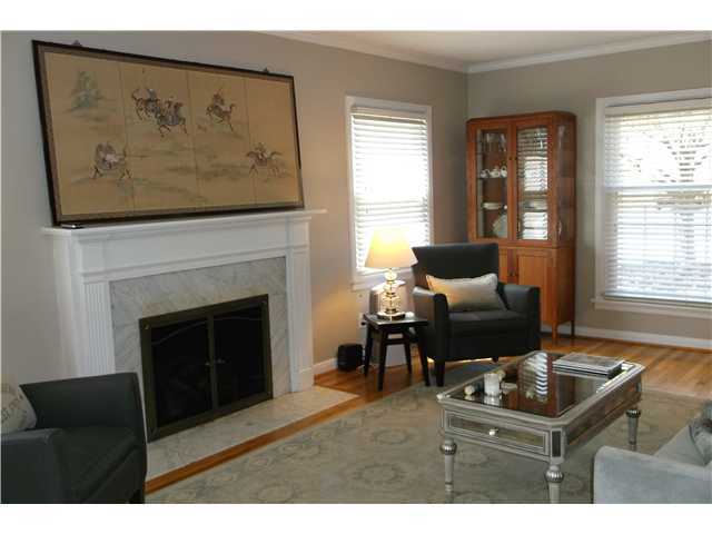 2654 Brandon Road Columbus, OH 43221 - Photo 4 of 25