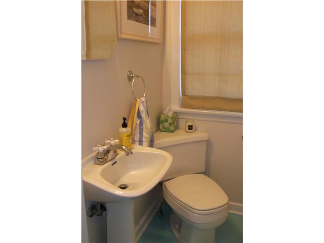2654 Brandon Road Columbus, OH 43221 - Photo 10 of 25