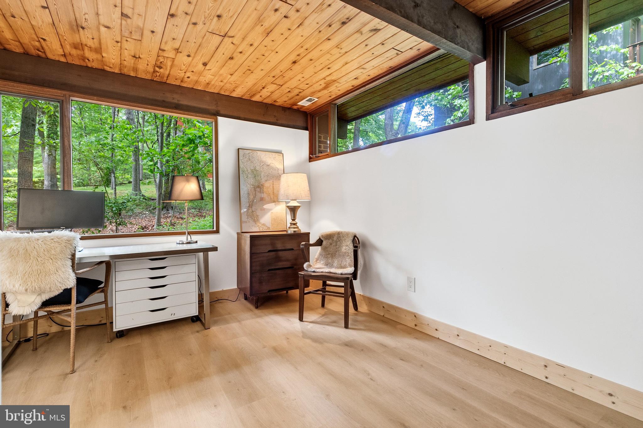 10815 Cross School Road Reston, VA 20191 - Photo 28 of 48 Home office or thrid bedroom