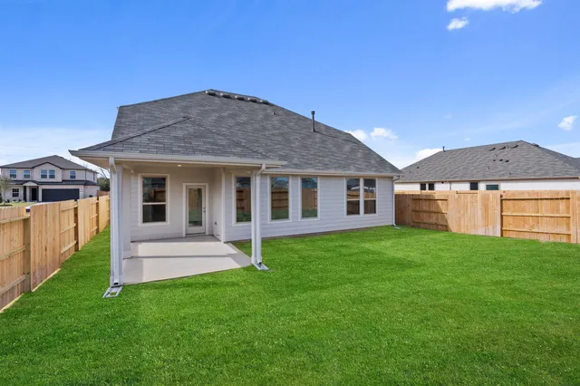 $369,990 | 4533 Blue Mountain Laurel Street, Pinehurst, TX 77362