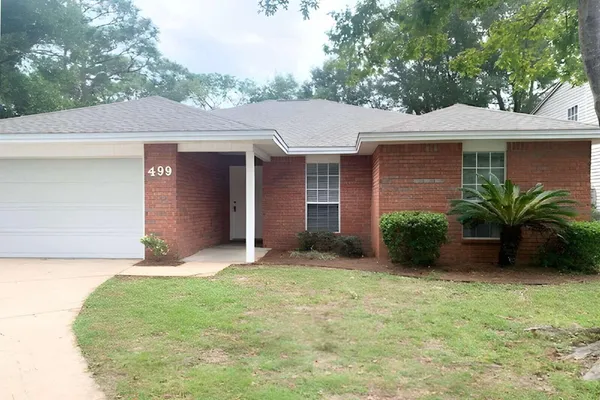 $1,850 | 499 Spring Brook Lane, Mary Esther, FL 32569