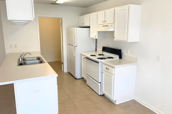 $1,850 | 499 Spring Brook Lane, Mary Esther, FL 32569