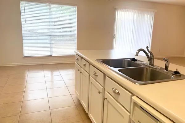 $1,850 | 499 Spring Brook Lane, Mary Esther, FL 32569