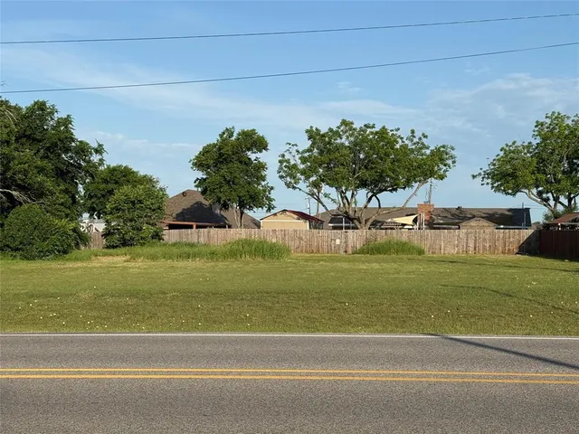 $73,000 | 513 North Pearson Street, Godley, TX 76044