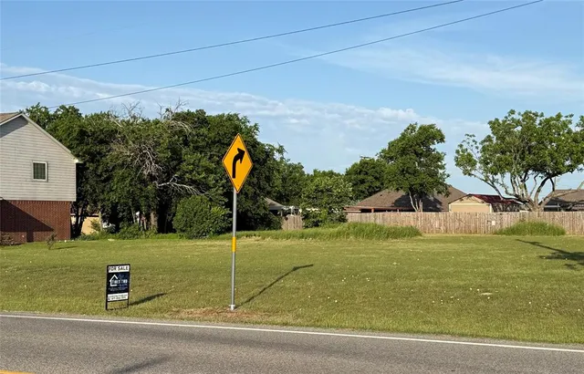 $73,000 | 513 North Pearson Street, Godley, TX 76044
