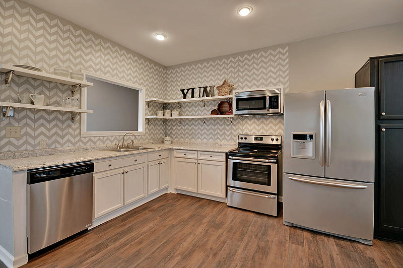 652 Rutledge Avenue Charleston, SC 29403 - Photo 21 of 32 DSC_0737_DSC_0741-copy