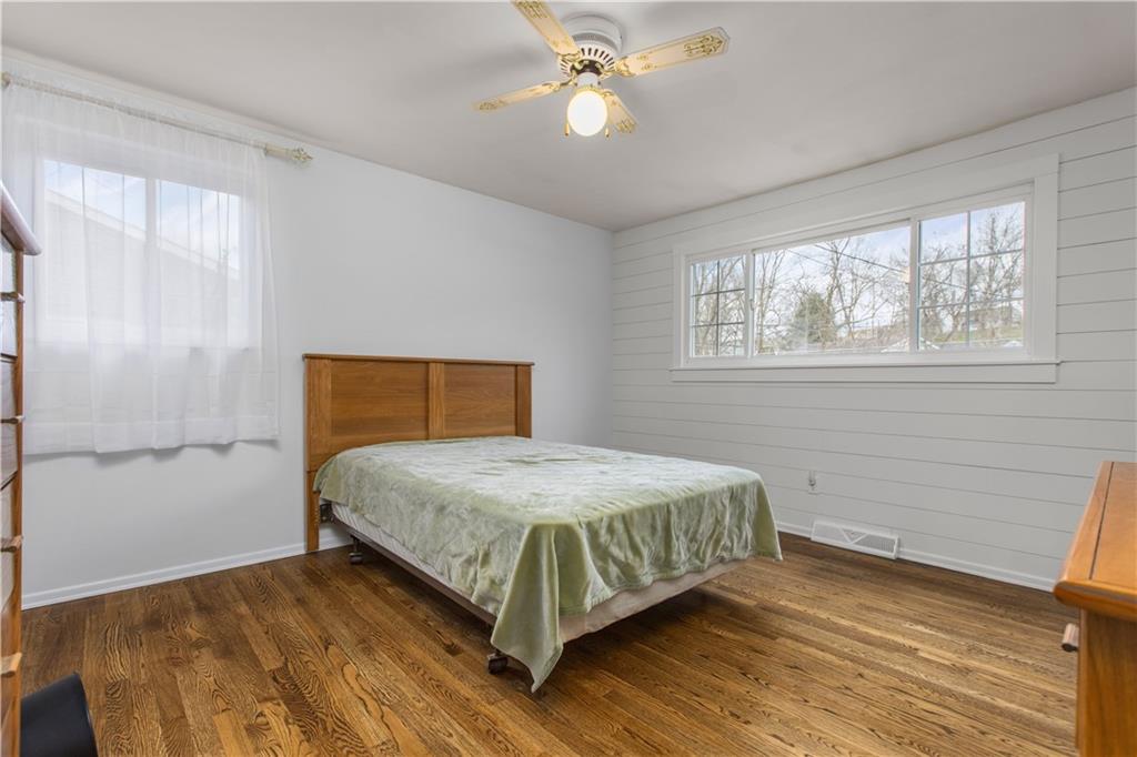 404 Stotler Road Pittsburgh, PA 15235 - Photo 12 of 23 Gallery Image 12