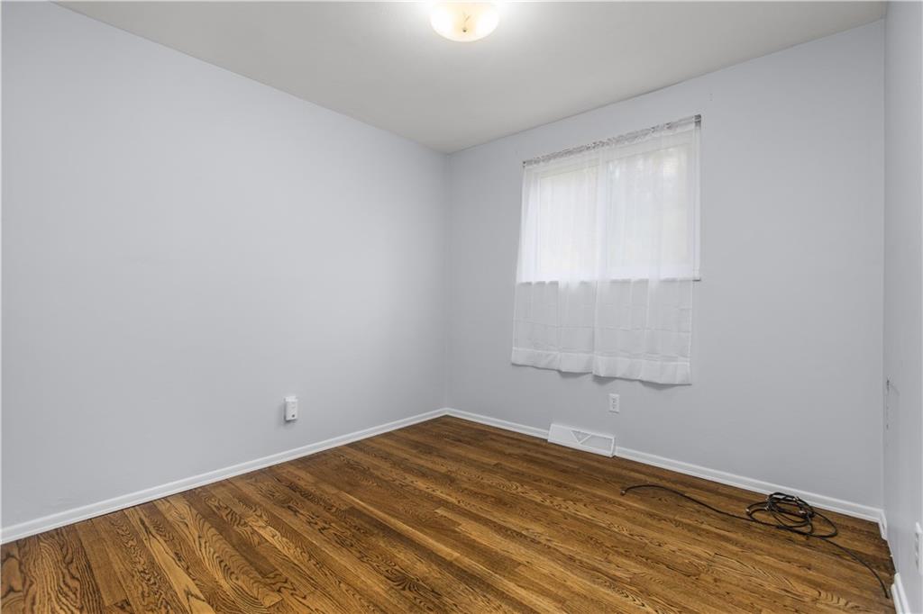 404 Stotler Road Pittsburgh, PA 15235 - Photo 15 of 23 Gallery Image 15