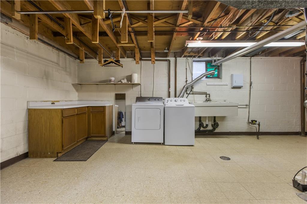 404 Stotler Road Pittsburgh, PA 15235 - Photo 20 of 23 Gallery Image 20