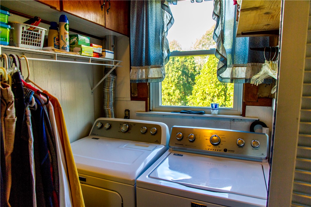 45 Gordon Street Cranston, RI 02910 - Photo 24 of 44 Laundry - Apt #2