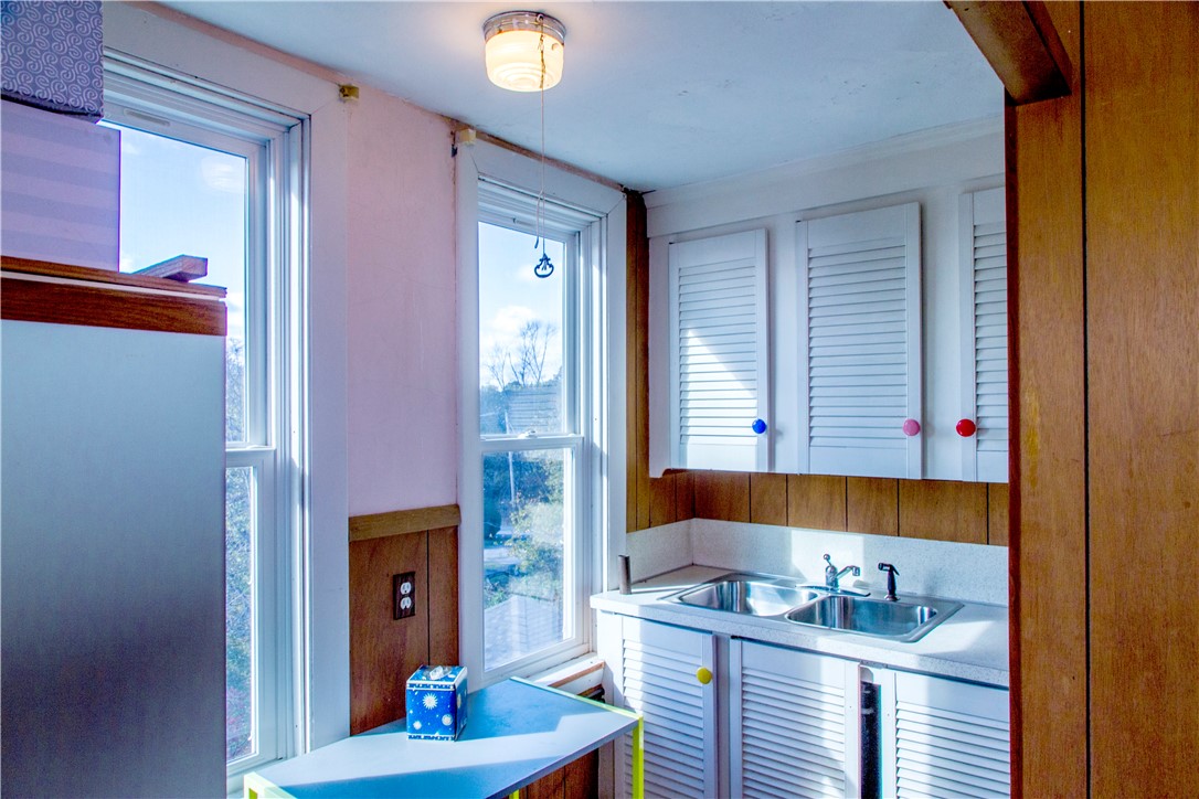 45 Gordon Street Cranston, RI 02910 - Photo 28 of 44 Kitchen - Apt #3