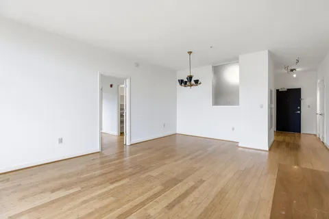$865,000 | 1111 25th Street Northwest, Unit 906, Washington, DC 20037