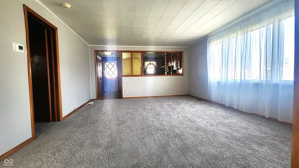 $162,900 | 820 South B Street, Elwood, IN 46036