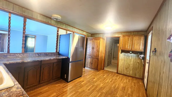 $162,900 | 820 South B Street, Elwood, IN 46036