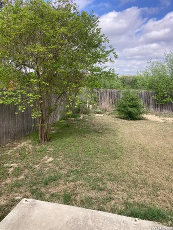 $2,000 | 7915 Avellano, San Antonio, TX 78250