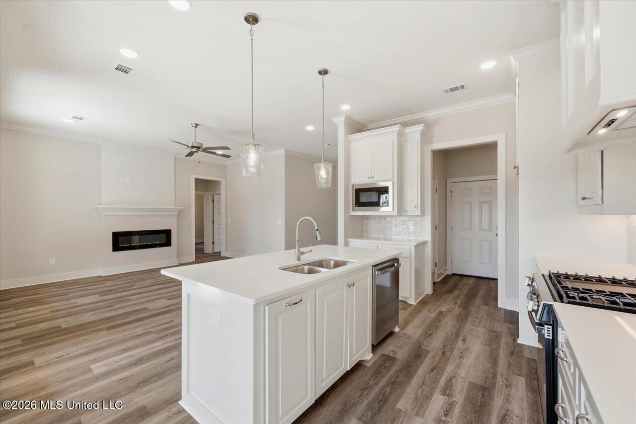 310 Stronghold Drive Brandon, MS 39042 - Photo 12 of 31 12-310 Stronghold Dr _ Home Tours MS