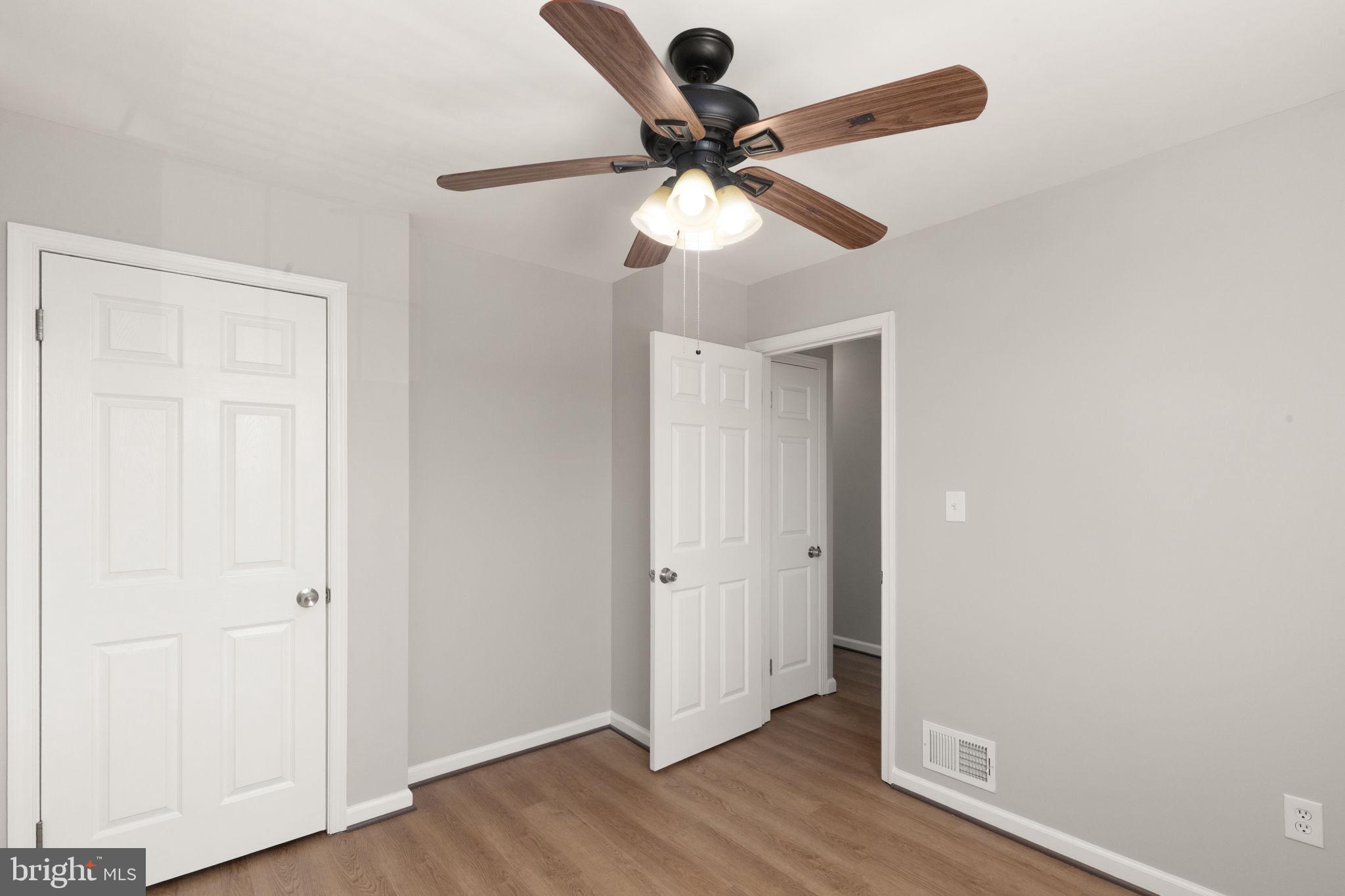 8061 Gray Haven Road Baltimore, MD 21222 - Photo 15 of 27